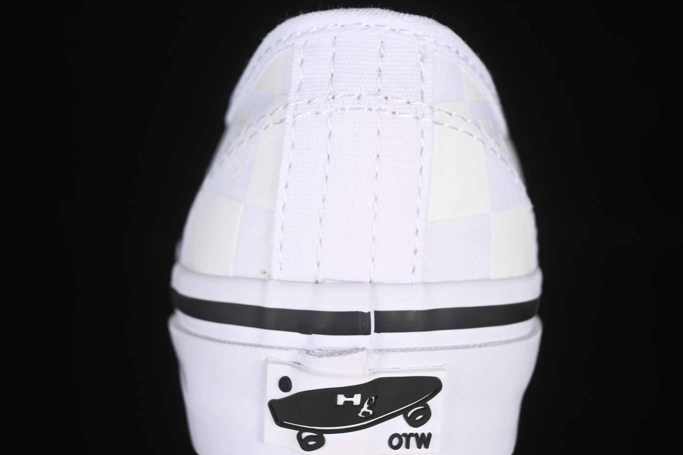 All categories Vans Vans series Vans Low Vans low-top Vans Authentic 44 DX checkerboard slip-on lazy skate shoes VN000EEUCCZ